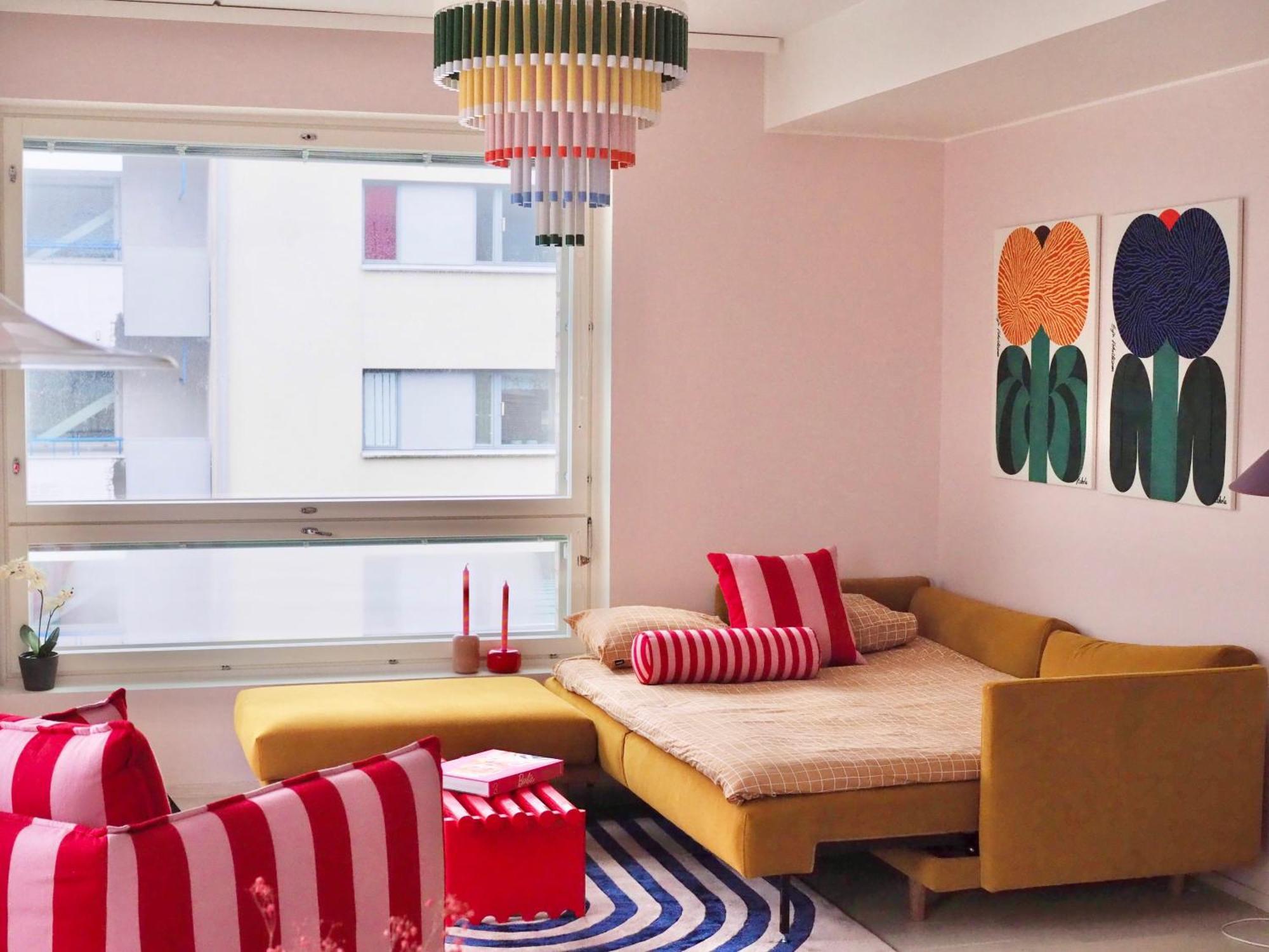 Candy-Colored Two-Room Condo With Sweet Views Ελσίνκι Εξωτερικό φωτογραφία